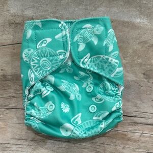 Lalabye Baby, NEWBORN size cloth diapers reusable. Hook and Loop *USED*